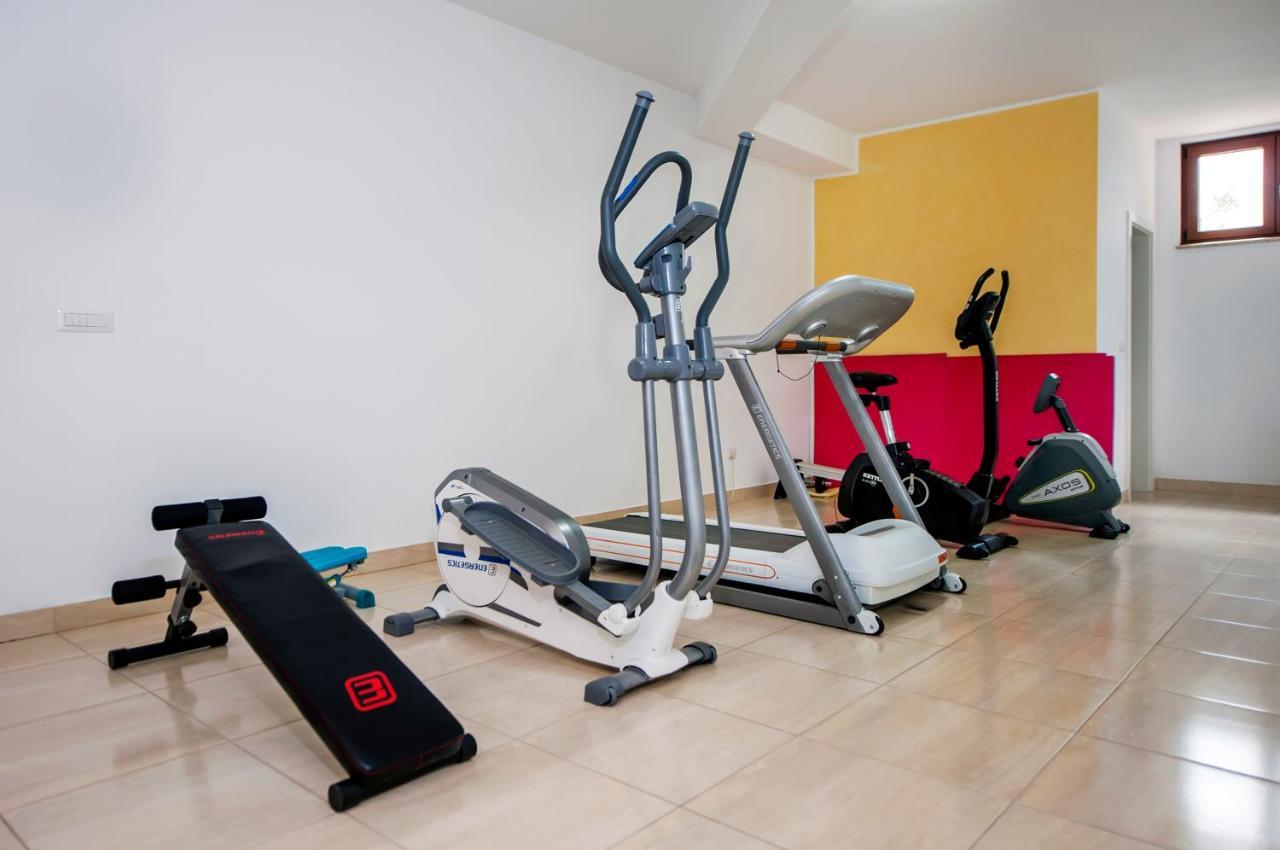 Apartments And Rooms Camaiore Rovinj Ngoại thất bức ảnh