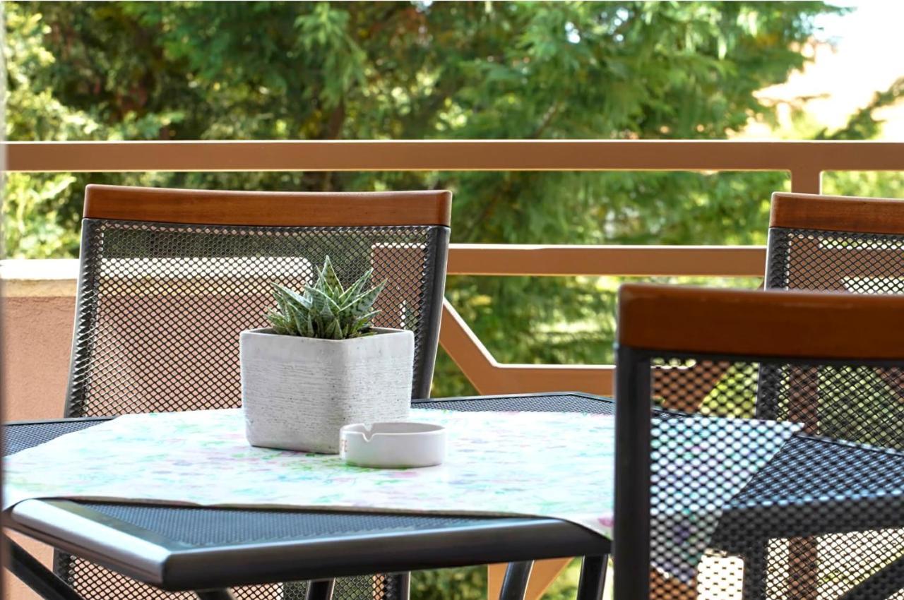 Apartments And Rooms Camaiore Rovinj Ngoại thất bức ảnh